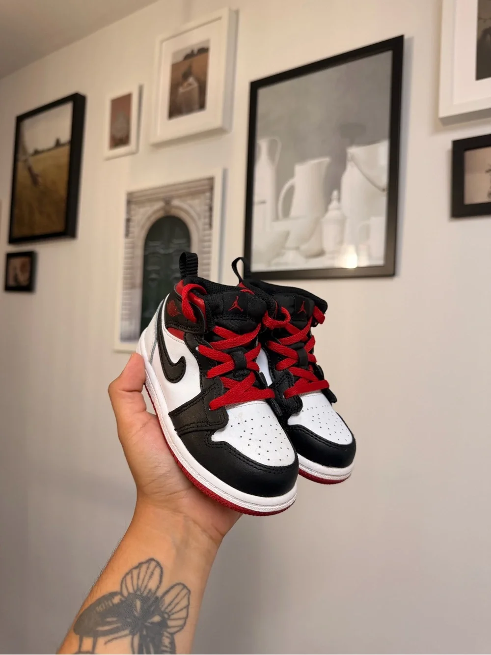 Nike Kids Black/White/Red Jordan Low-Top Sneakers